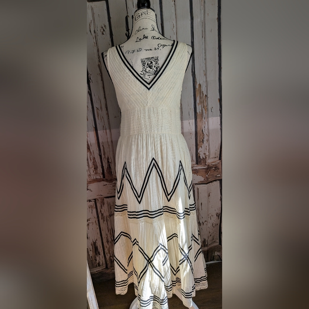 Lil Anthropologie Maxi Dress - Picture 14 of 16
